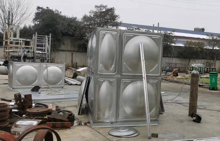 曲靖不锈钢保温水箱的构成和保温层的材质